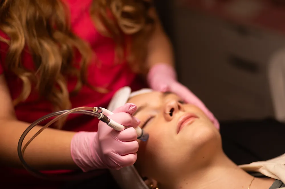 DiamondGlow Treatment